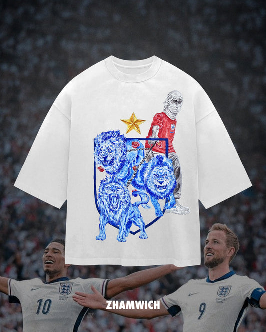 THREE LIONS TEE [WHITE]
